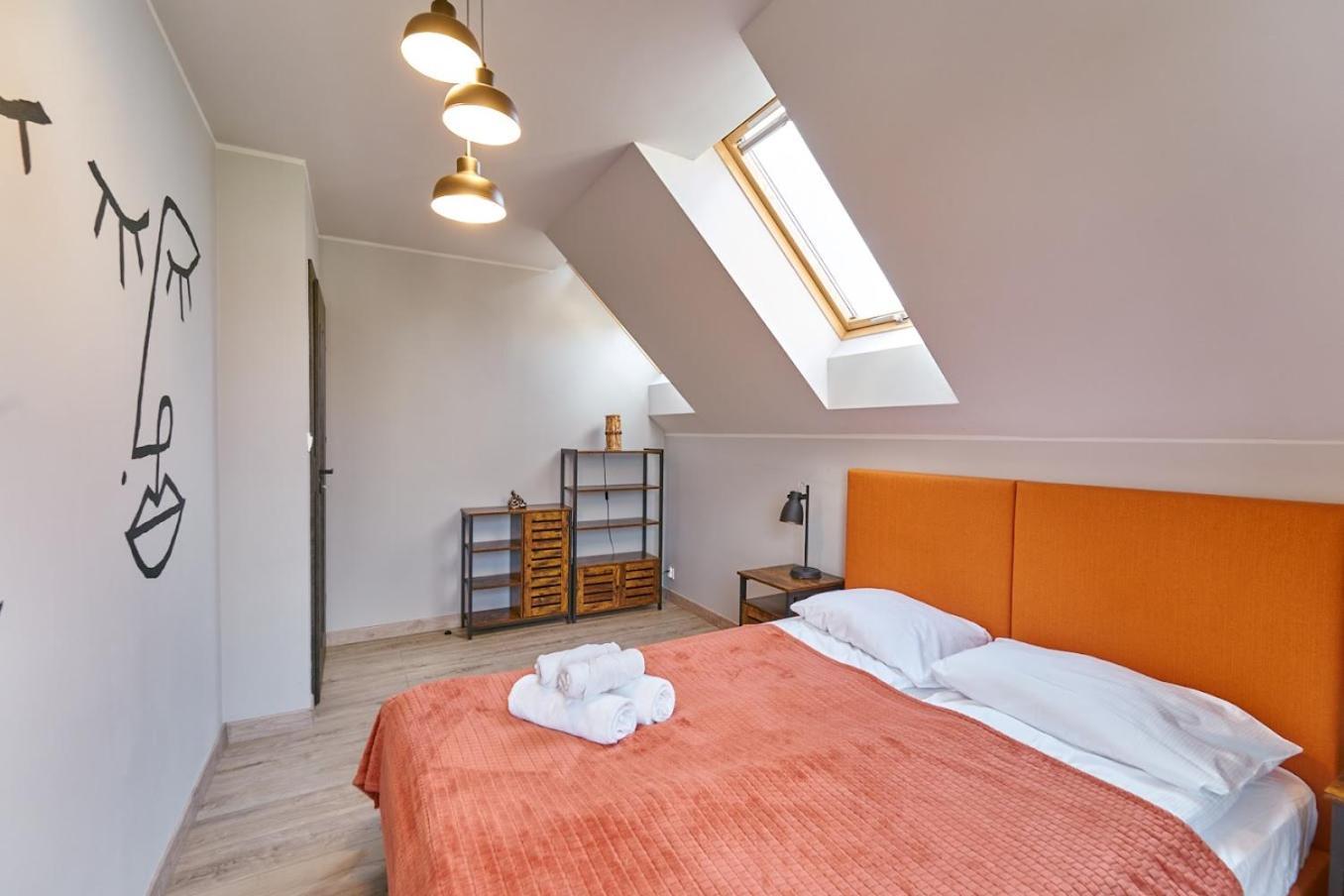 Laguna Loft Aleja Zwyciezcow Dwupoziomowy Apartment *